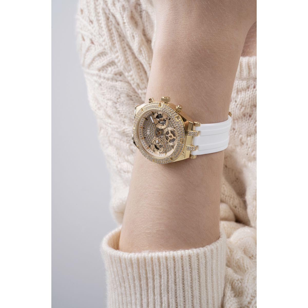 Foto 6 pulgar | Reloj Deportivo Para Mujer Guess, Cristal Cortado, 38 Mm, Tono Dorado - Venta Internacional.