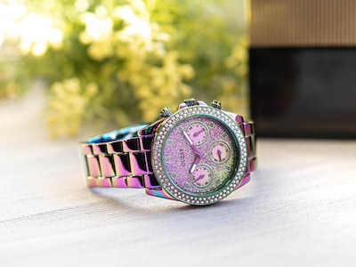 Foto 5 | Reloj Guess, Pulsera Iridiscente Para Mujer, Caja De Acero Inoxidable De 38 Mm - Venta Internacional.