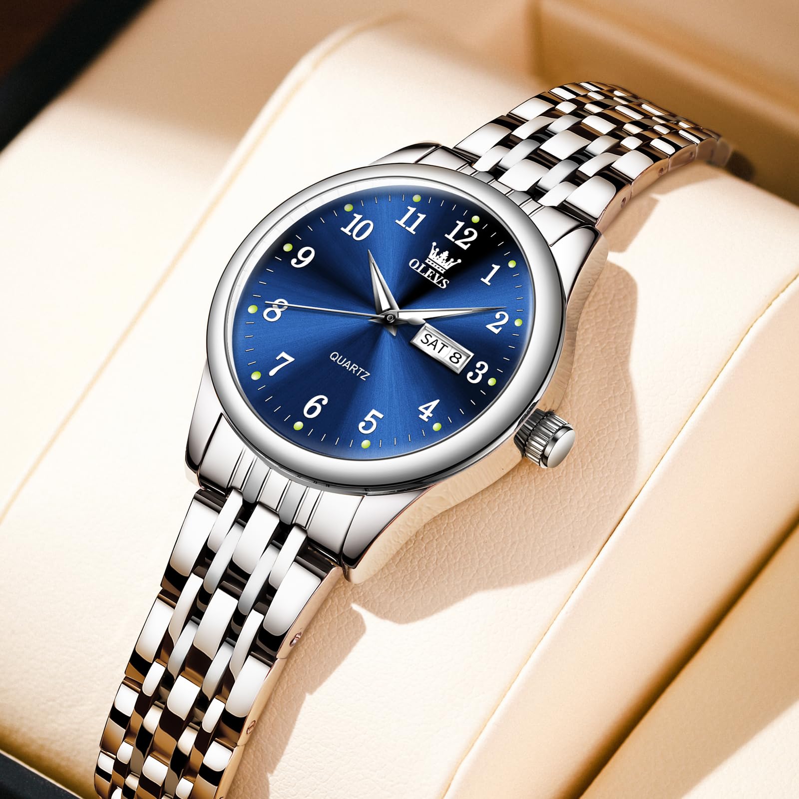 Foto 2 | Reloj Olevs Pequeño Plateado De Acero Inoxidable Con Esfera Azul Para Mujer - Venta Internacional.