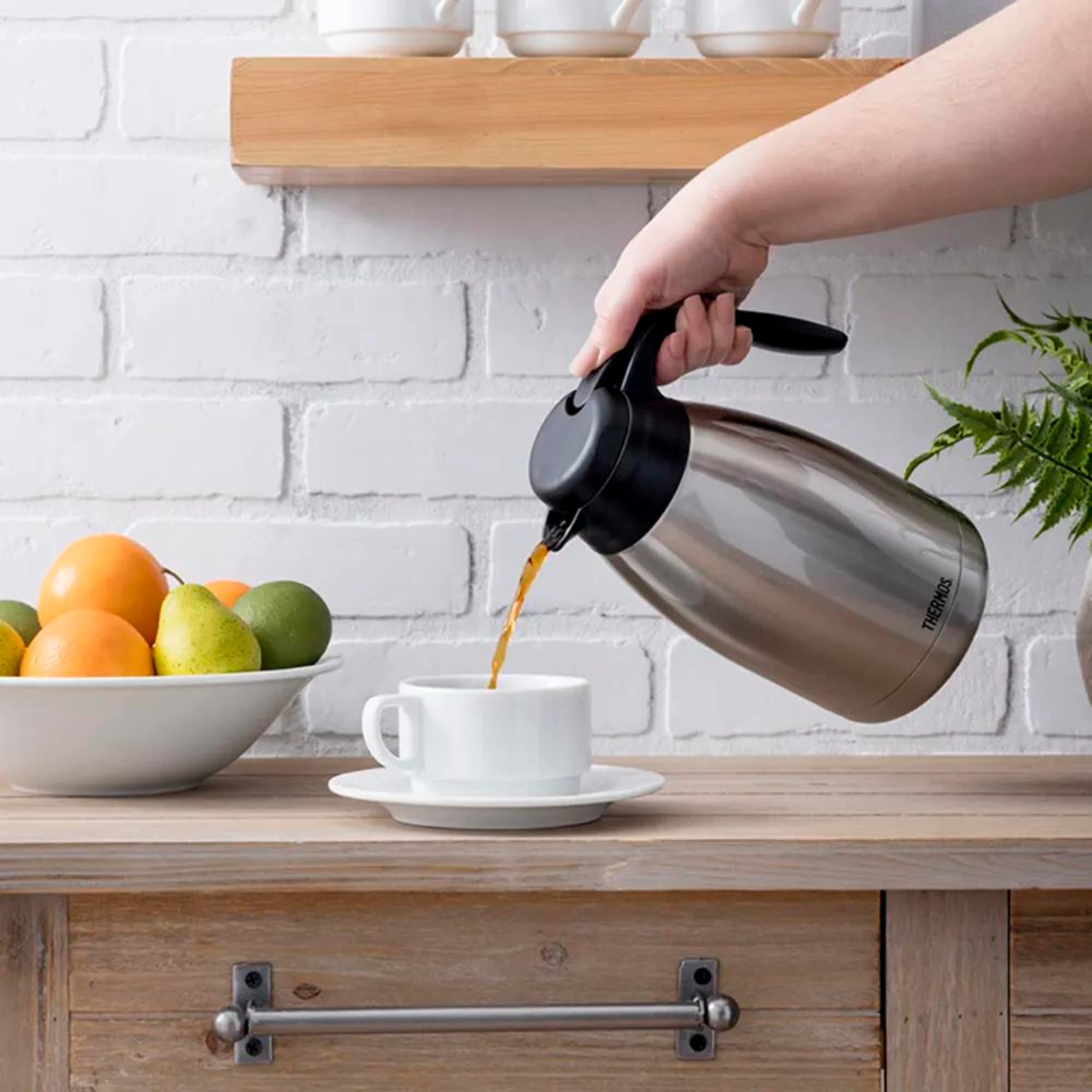 Foto 2 | Jarra de Vacío Thermos Fn370 con Aislamiento de Acero Inoxidable de 1.5 l - Venta Internacional