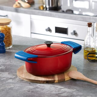Foto 2 | Handle Grips Le Creuset, Silicona, Juego De 2 Unidades, 5 X 2,5 Cm - Venta Internacional.