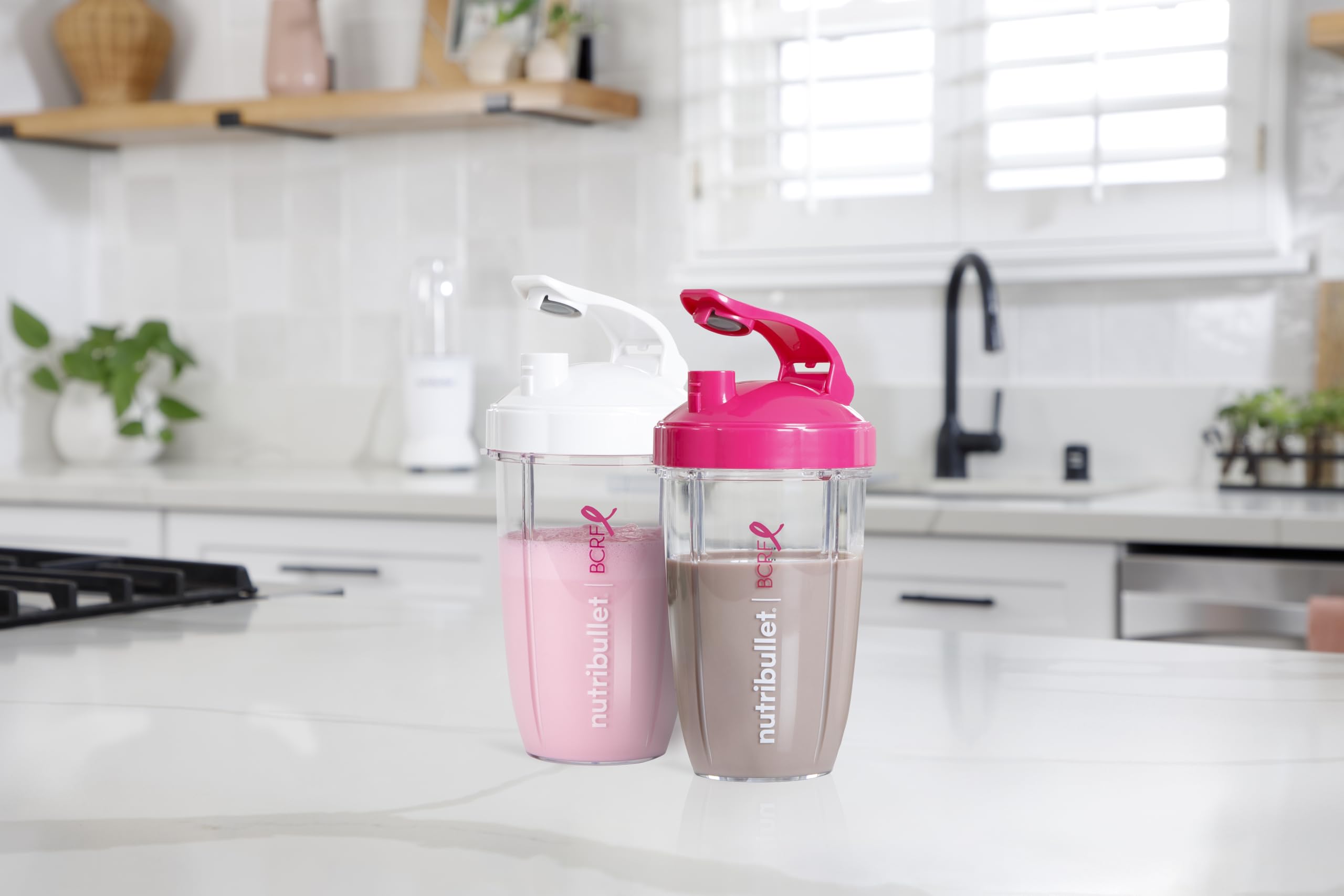 Foto 7 | Set De Vasos Nutribullet  Para Llevar De 700 Ml Con Tapa Abatible, Color Rosa Y Blanco - Venta Internacional.