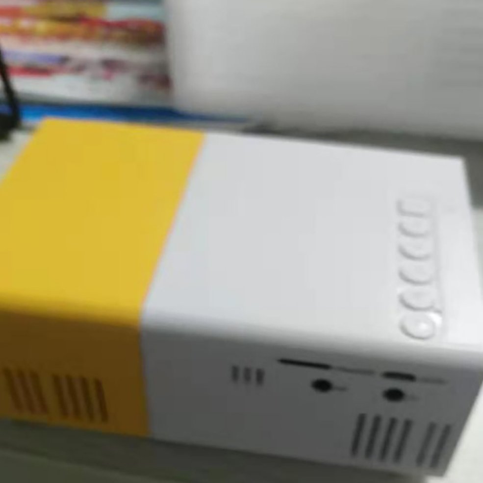 Foto 3 pulgar | Proyector Yg300 Mini Home 1080p Hd 3d Compatible Con Amarillo+blanco - Venta Internacional.