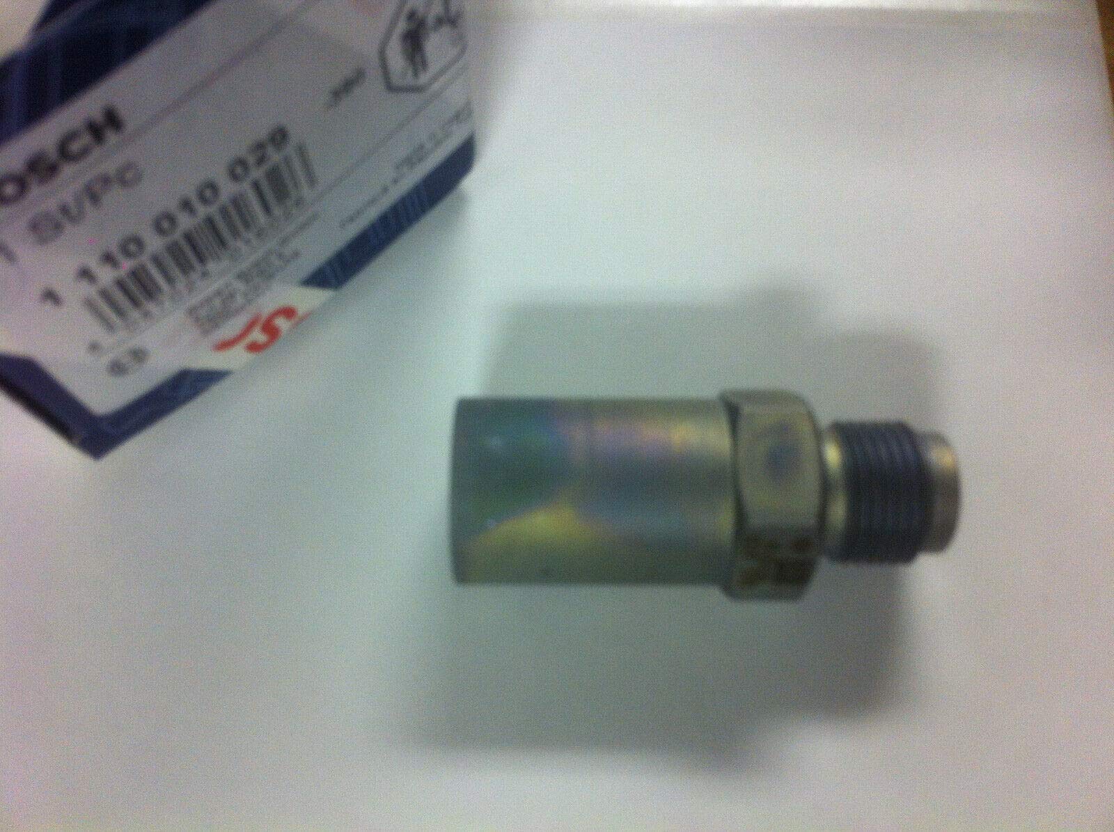 Foto 3 pulgar | Válvula De Alivio De Combustible Bosch 1110010029 Para Dodge Cummins 5.9l - Venta Internacional.