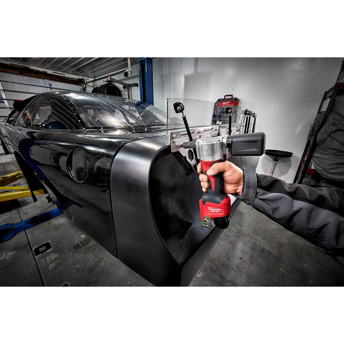 Foto 4 pulgar | Remachadora Milwaukee M12 2550-20 Eléctrica - Venta Internacional