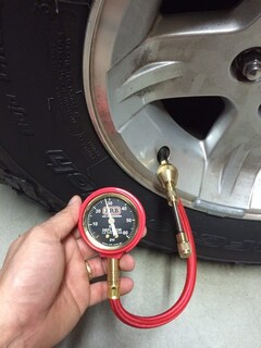Foto 7 | Medidor De Presión De Neumáticos Arb Arb505, Kit De Deflactor De 0,7 A 4,1 Bar - Venta Internacional.