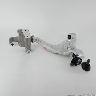 Foto 1 | Brazo De Control De Suspensión Infiniti 54501-1na4b Oem Original - Venta Internacional.