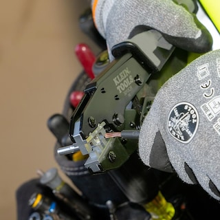 Foto 6 | Engarzadora Solar Con Trinquete Klein Tools 3010cr Para 10-14 Awg - Venta Internacional.