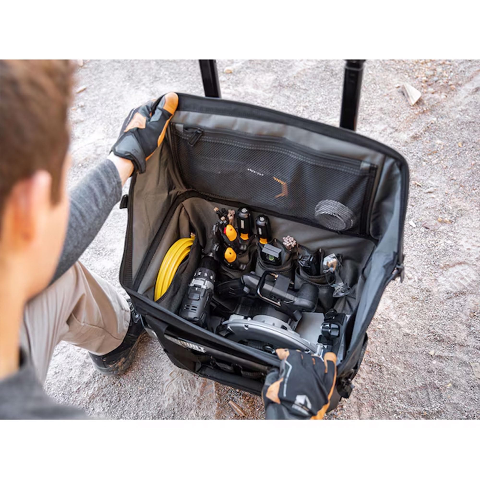 Foto 5 | Bolsa Enrollable Para Almacenamiento De Herramientas Toughbuilt, Tamaño Xxl, Boca Maciza, Negra - Venta Internacional.