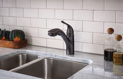Foto 4 | Grifo Para Fregadero De Cocina Moen Brecklyn De Una Sola Manija Mediterranea - Venta Internacional.