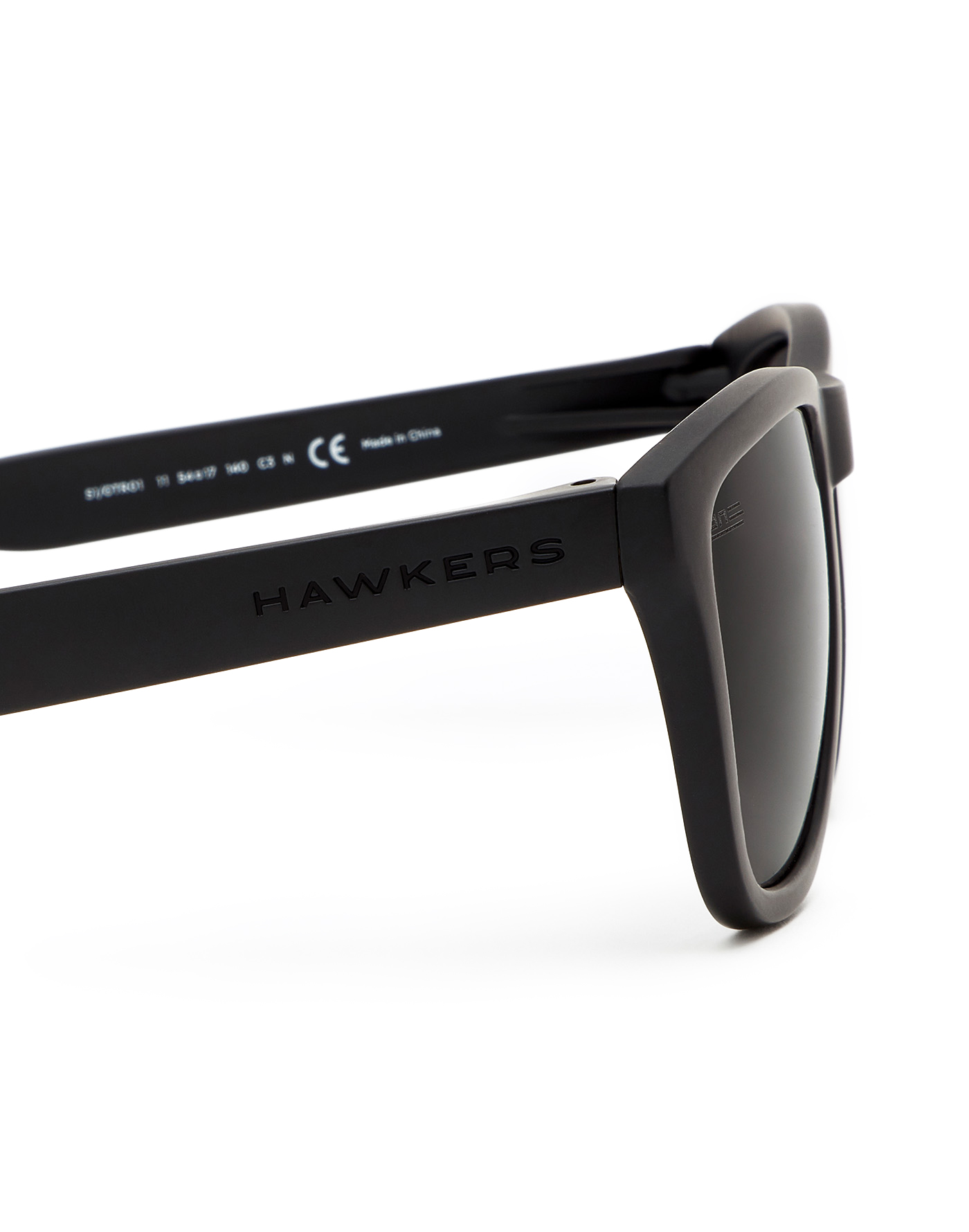 Foto 6 pulgar | Lentes De Sol Hawkers Carbon Black Dark One Uv400 Unisex