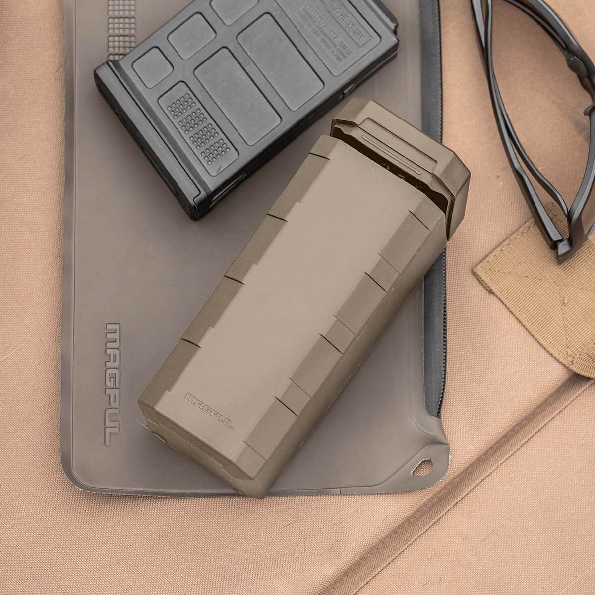 Foto 5 | Contenedor Protector Para Gafas De Sol Magpul Daka Can 2.0 - Venta Internacional.