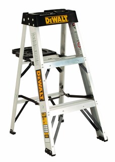 Foto 1 | Escalera Dewalt Dxl2010-03 De 3 Pies Con Capacidad Para 300 Libras, Color Plateado - Venta Internacional.
