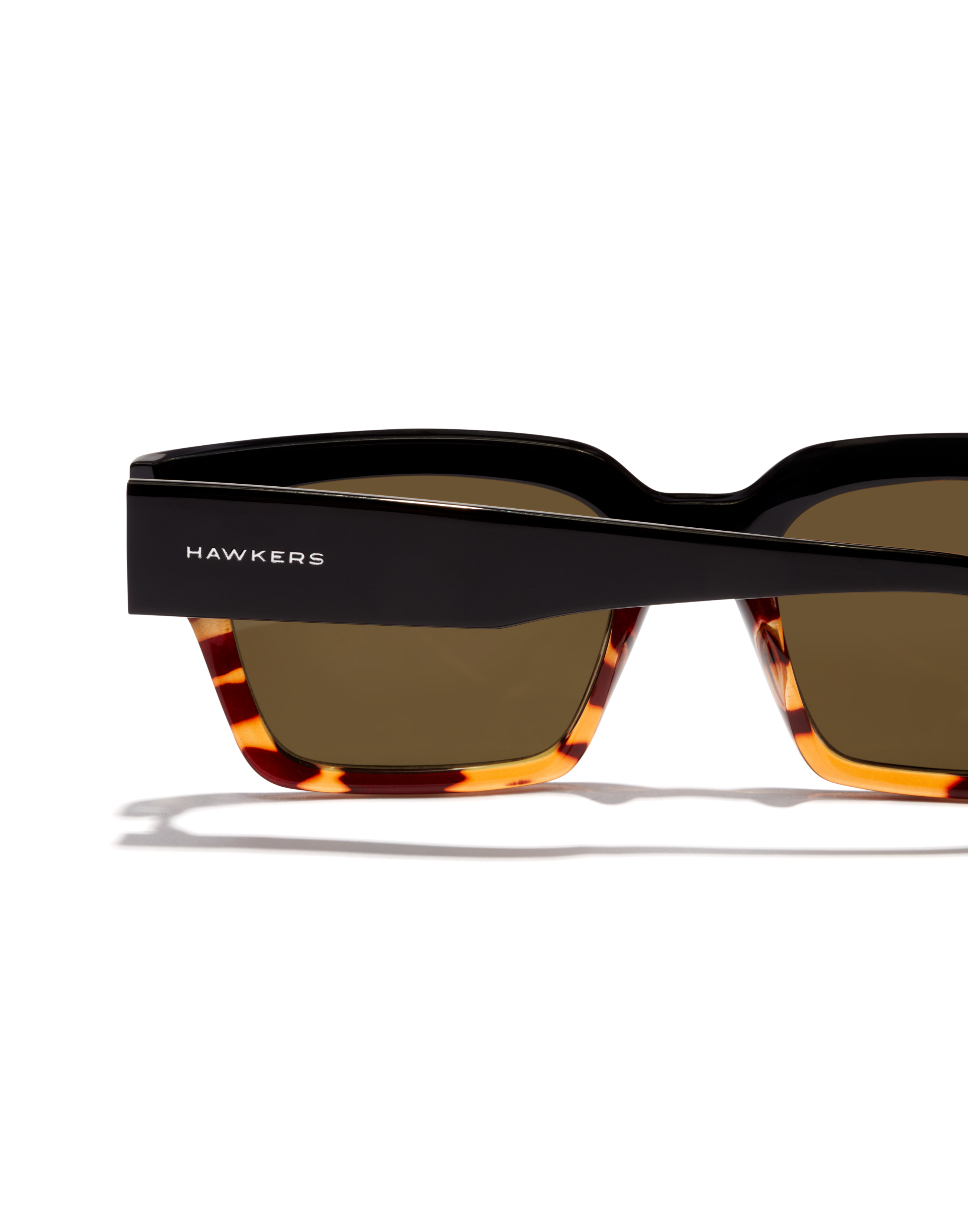 Foto 5 pulgar | Lentes de Sol Hawkers