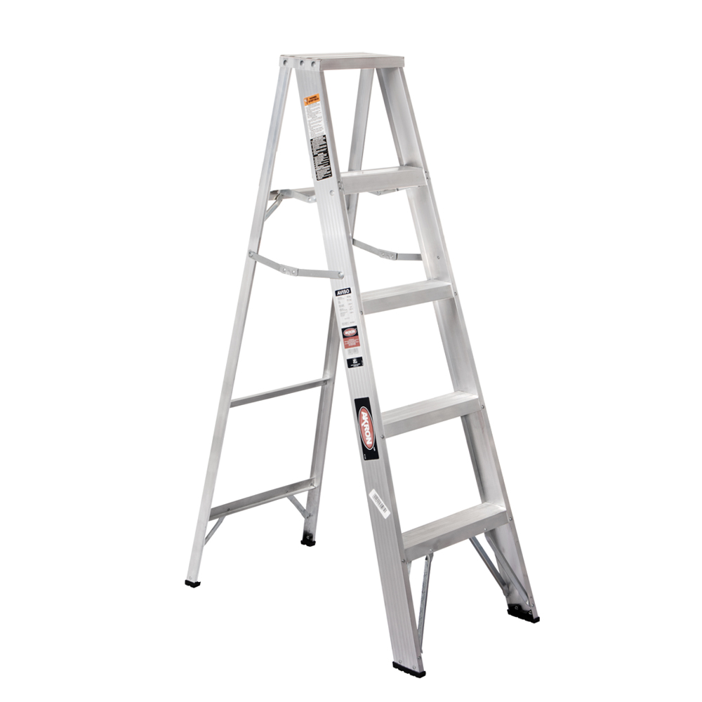 Escalera De Tijera Akron 4 Escalones Tipo Iii 1.52mts De Aluminio