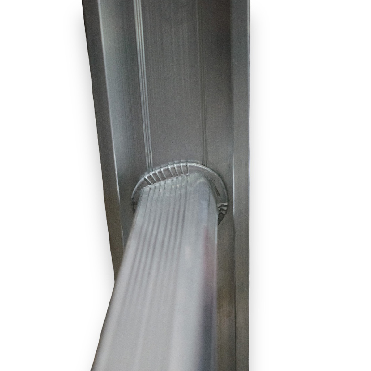 Foto 4 pulgar | Escalera Recta Akron Ert2-10 | De Aluminio | Altura 3.05m | 10 Peldaños | Uso Profesional (tipo Ii)
