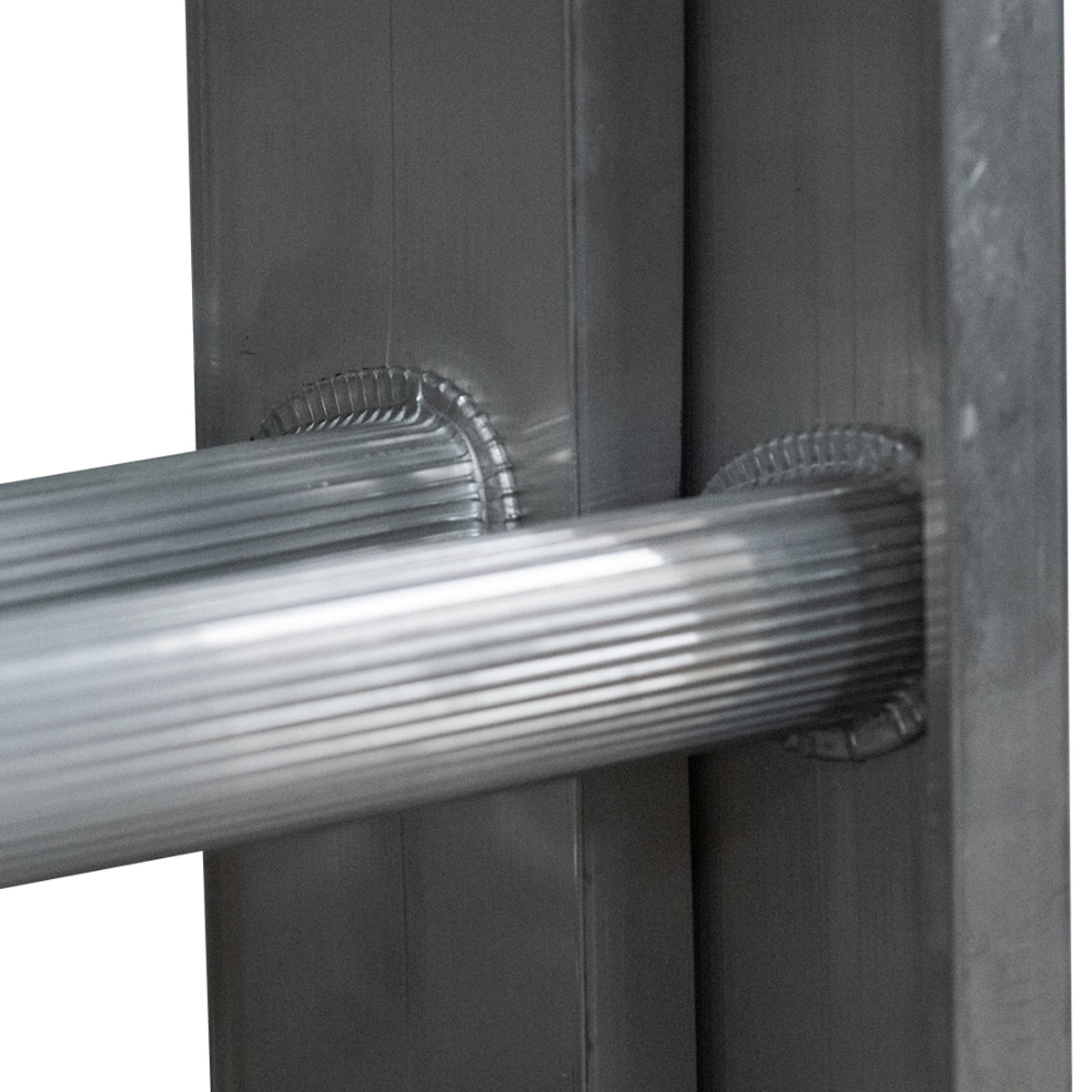 Foto 5 | Escalera De Extensión Akron 82-01 | De Aluminio | Altura Ajustable De 3.05m A 6.28m | 20 Peldaños | Uso Comercial