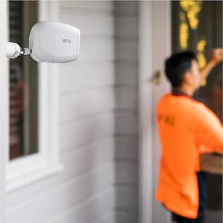 Foto 6 | Cámara Netgear Arlo Pro 2 Vmc4030p-100nas Recargable Con Complemento - Venta Internacional.