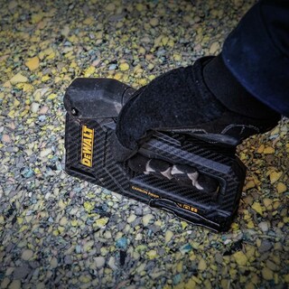 Foto 6 | Grapadora Dewalt Con Cuerpo De Fibra De Carbono 2 En 1 Dwht80276 - Venta Internacional.