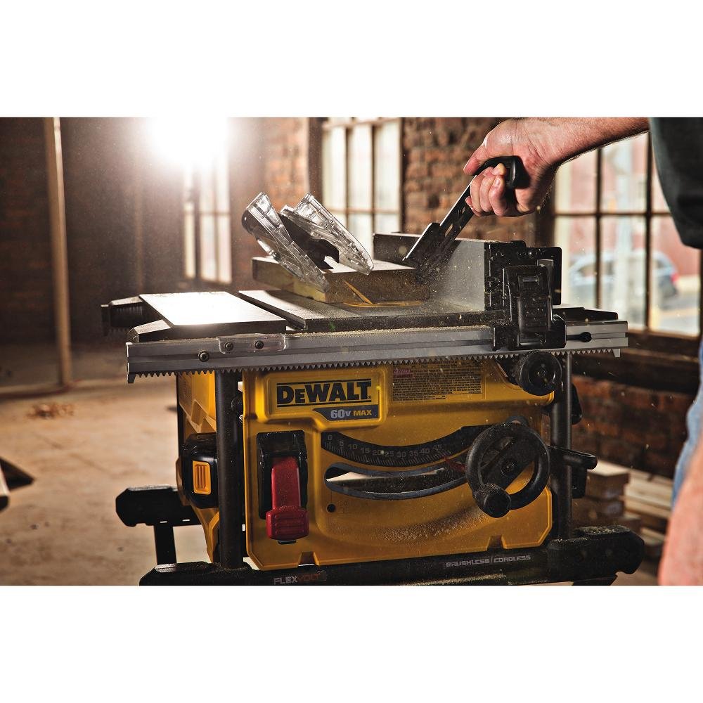 Foto 3 pulgar | Hoja De Sierra De Mesa Dewalt Dwafv3824 Flexvolt 24t 210 Mm - Venta Internacional.