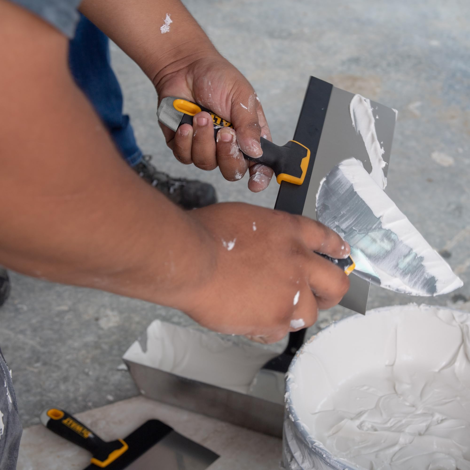 Foto 6 | Cuchillo De Encintado Dewalt Dxtt-2-134 De Acero Inoxidable Con Empuñadura Suave - Venta Internacional.