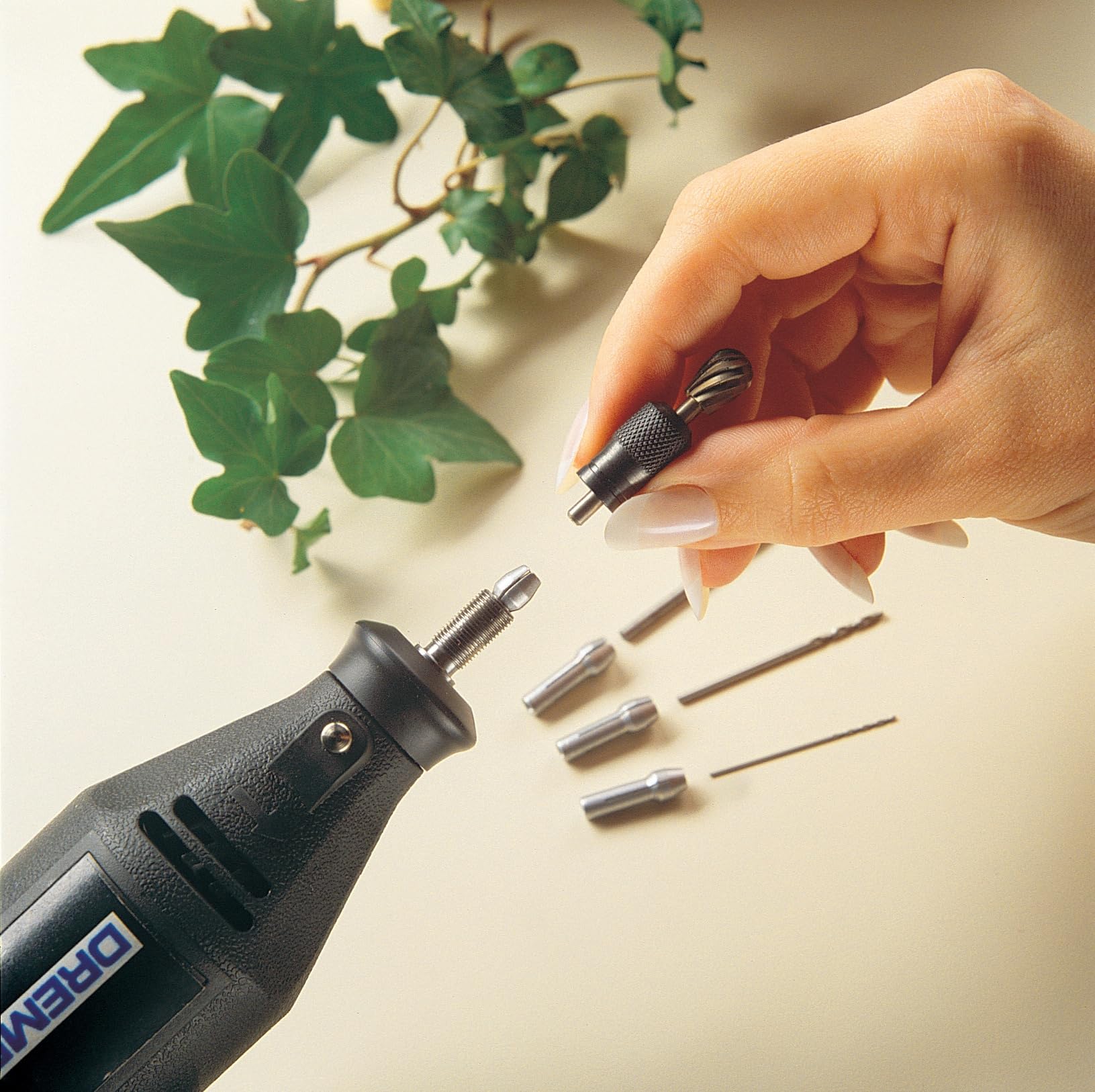 Foto 4 pulgar | Juego De Tuercas Para Herramientas Rotativas Dremel 4485 Quick Change Medium - Venta Internacional.