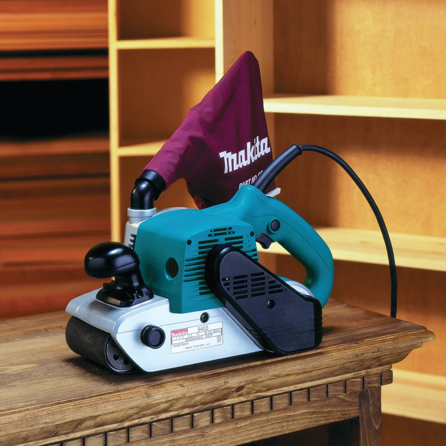Foto 2 | Lijadora De Banda Makita 9403 4 X 24, Color Verde Azulado - Venta Internacional.