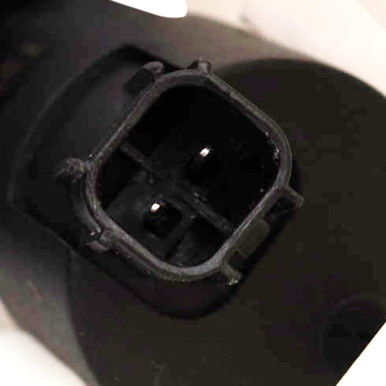 Foto 3 pulgar | Depósito Para Lavaparabrisas Trq Compatible Con Ford/lincoln - Venta Internacional.