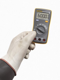 Foto 3 | Multímetro Digital Fluke Fluke-106 Esp Del Tamaño De Una Palma - Venta Internacional.