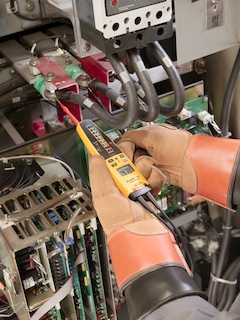 Foto 4 | Comprobador Eléctrico Fluke T+pro Small Con Detección De Tensión - Venta Internacional.