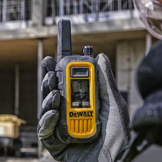Foto 6 | Walkie Talkies Dewalt Dxfrs300, 1 W, Impermeable, Paquete De 6 Con Auriculares - Venta Internacional.