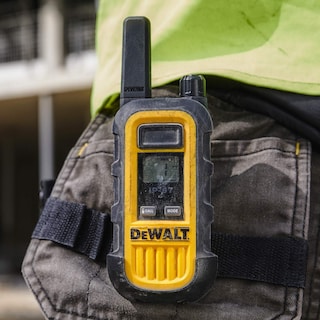 Foto 7 | Walkie Talkies Dewalt Dxfrs300, 1 W, Impermeable, Paquete De 6 Con Auriculares - Venta Internacional.