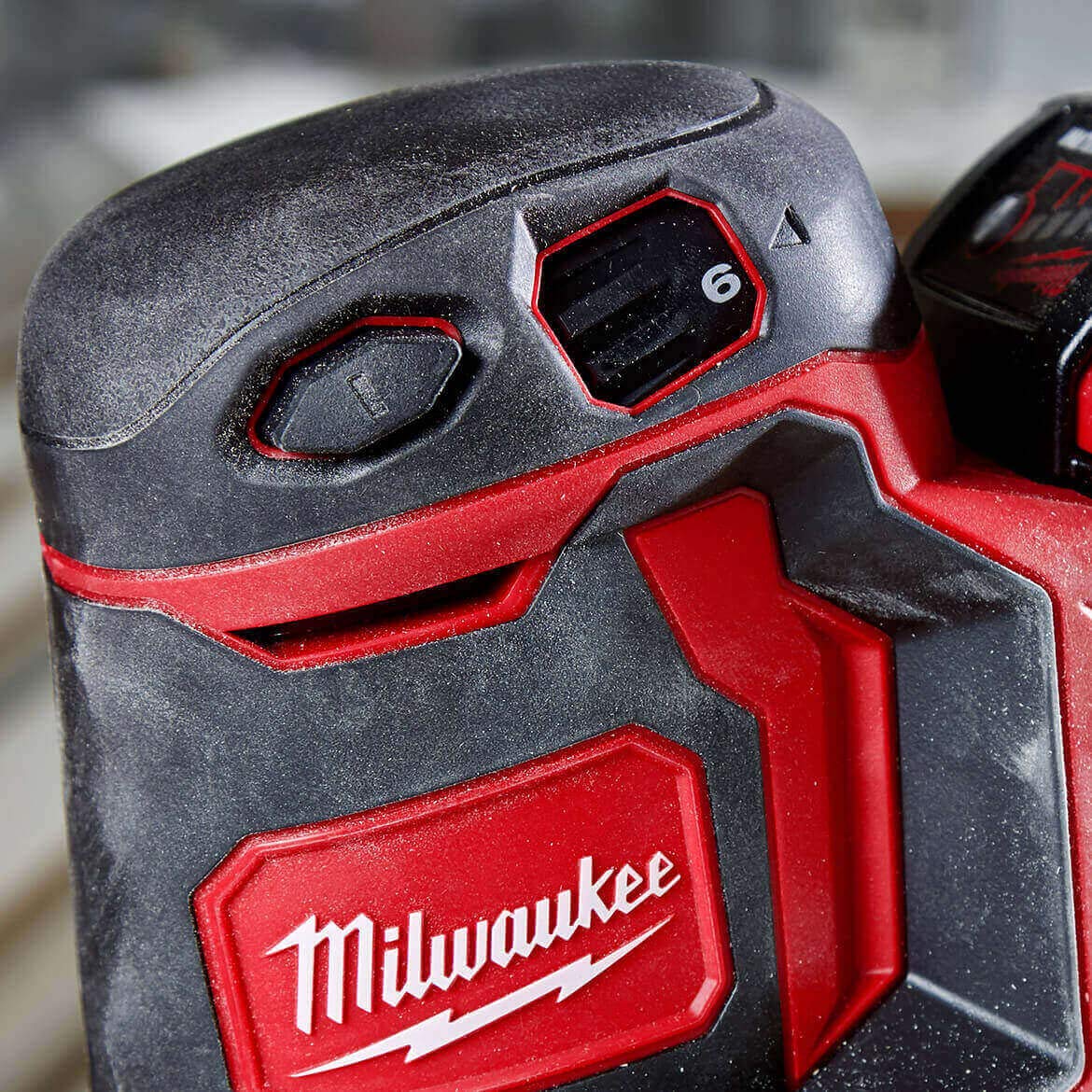 Foto 7 | Juego de Herramientas Eléctricas Random Orbit Sander Milwaukee M18 2648-21 - Venta Internacional