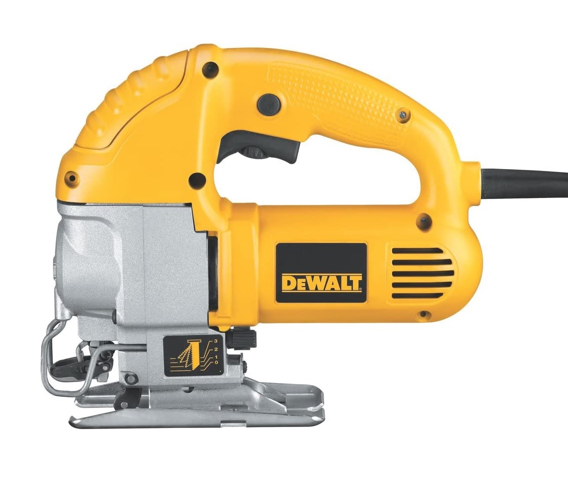 DEWALT Sierra Caladora 660W VV DW317