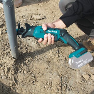 Foto 4 | Sierra Recíproca Makita Xrj01z Lxt De 18 V, Inalámbrica, Iones De Litio - Venta Internacional.