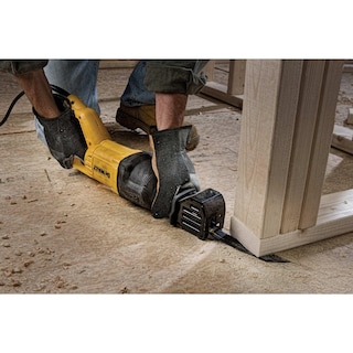 Foto 6 | Sierra Recíproca Dewalt Dwe305 12a 2.900 Rpm Con Cable - Venta Internacional.