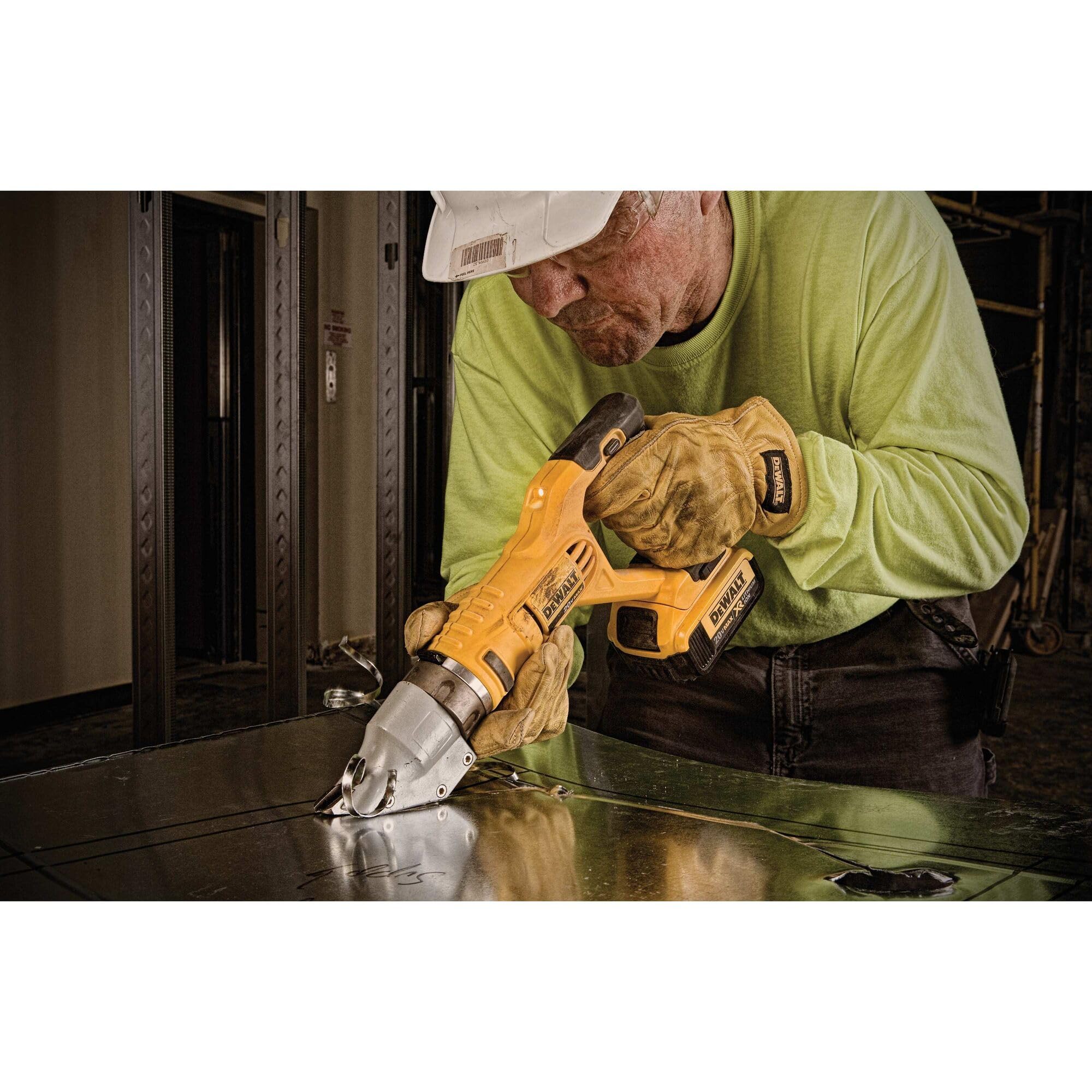 Foto 3 pulgar | Cizalladora/cortadora De Metal Dewalt 20v Max Inalámbrica Giratoria 360° - Venta Internacional.