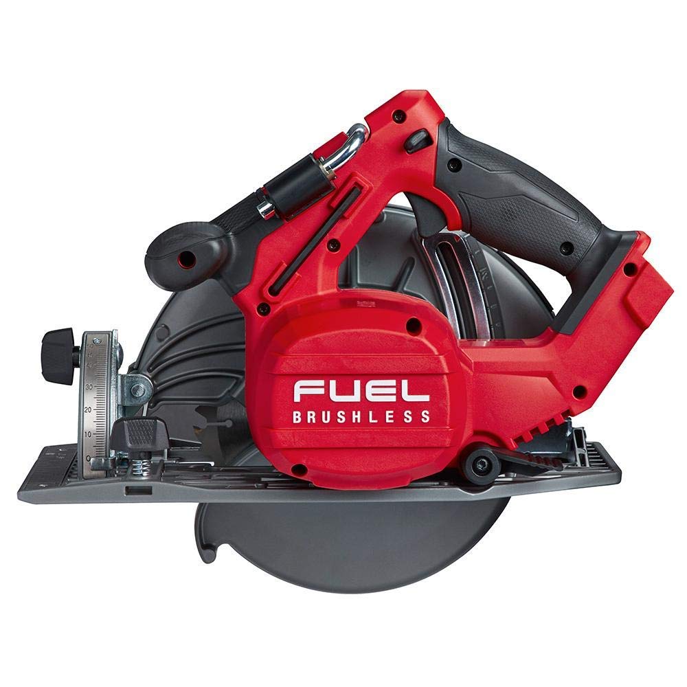 Foto 4 pulgar | Sierra Circular Milwaukee M18 Fuel 18v 15a 7-1/4'' Sin Batería - Venta Internacional.