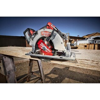 Foto 5 | Sierra Circular Milwaukee M18 Fuel 18v 15a 7-1/4'' Sin Batería - Venta Internacional.