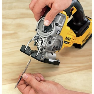 Foto 7 | Sierra Caladora Dewalt Dcs331m1 20 V Max Inalámbrica - Venta Internacional.