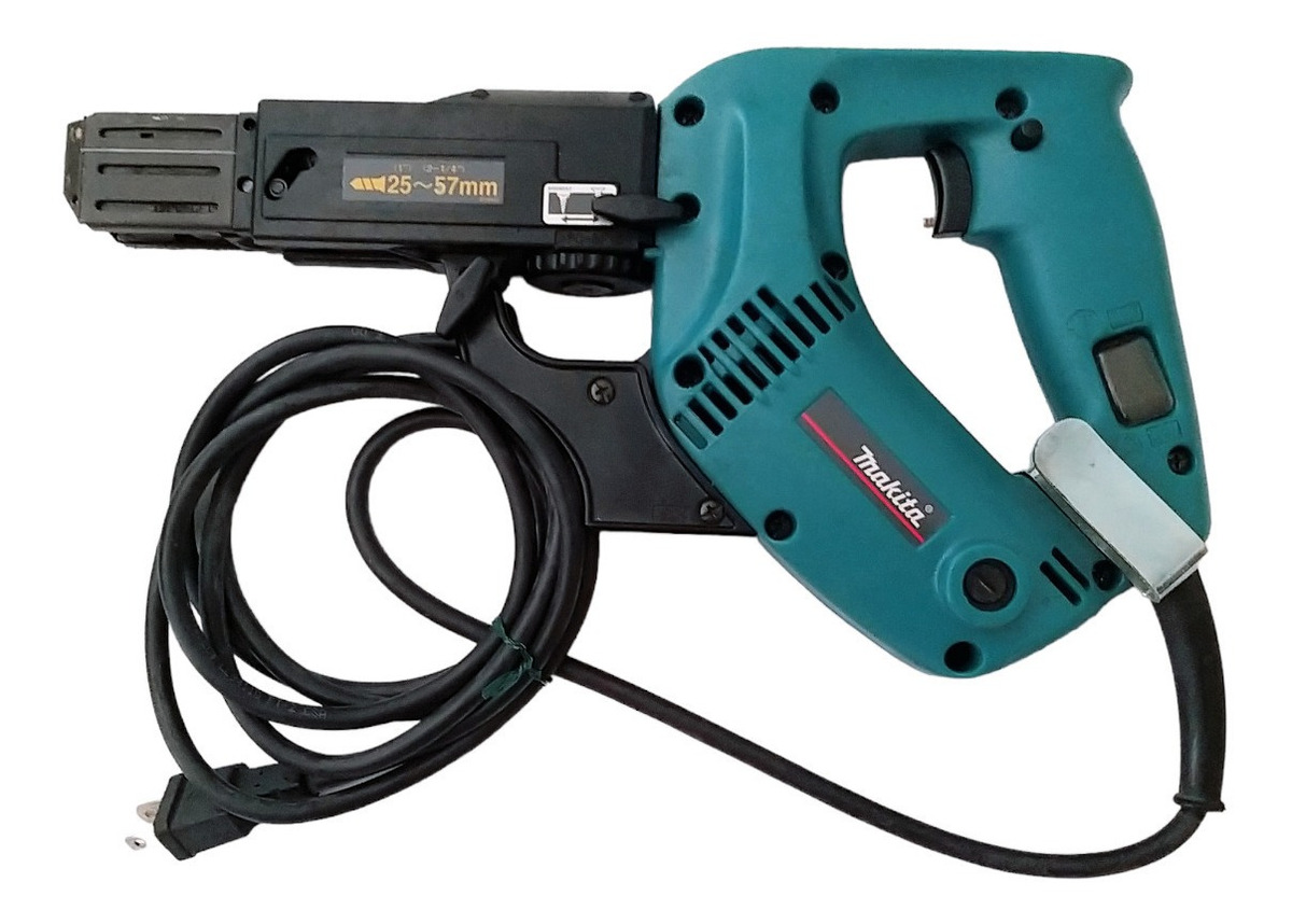 Atornillador Autoalimentado Makita, Modelo 6834.