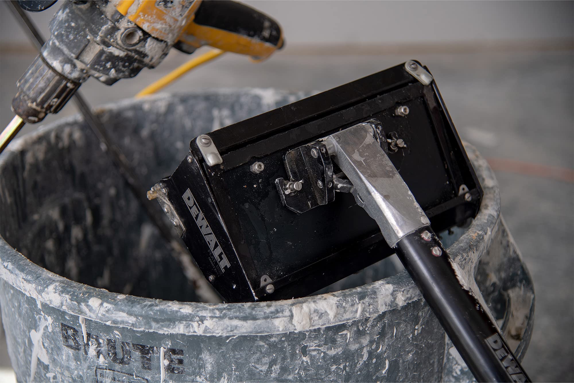Foto 5 pulgar | Mango De Extensión Para Caja Plana Para Paneles De Yeso Dewalt Dxtt-2-782 23-32 Cm - Venta Internacional.