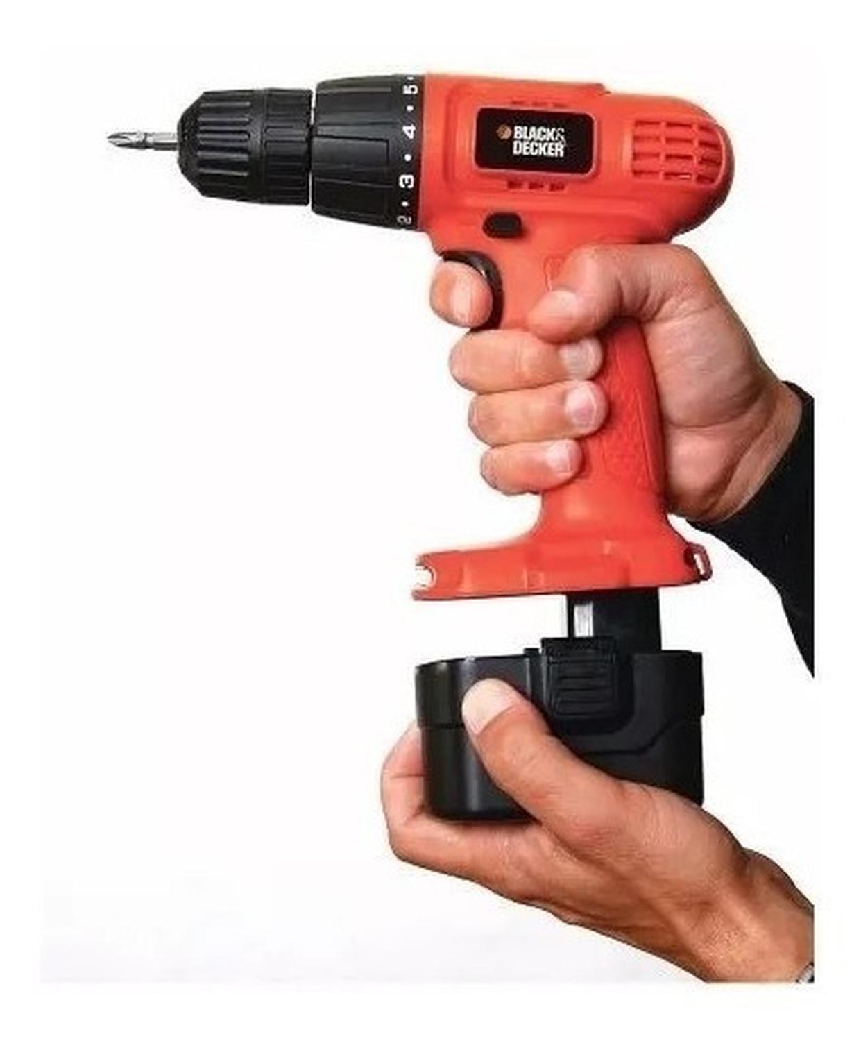 Foto 5 pulgar | Taladro Atornillador Inalámbrico Black+Decker Cd121k100 12v 101 con Accesorios