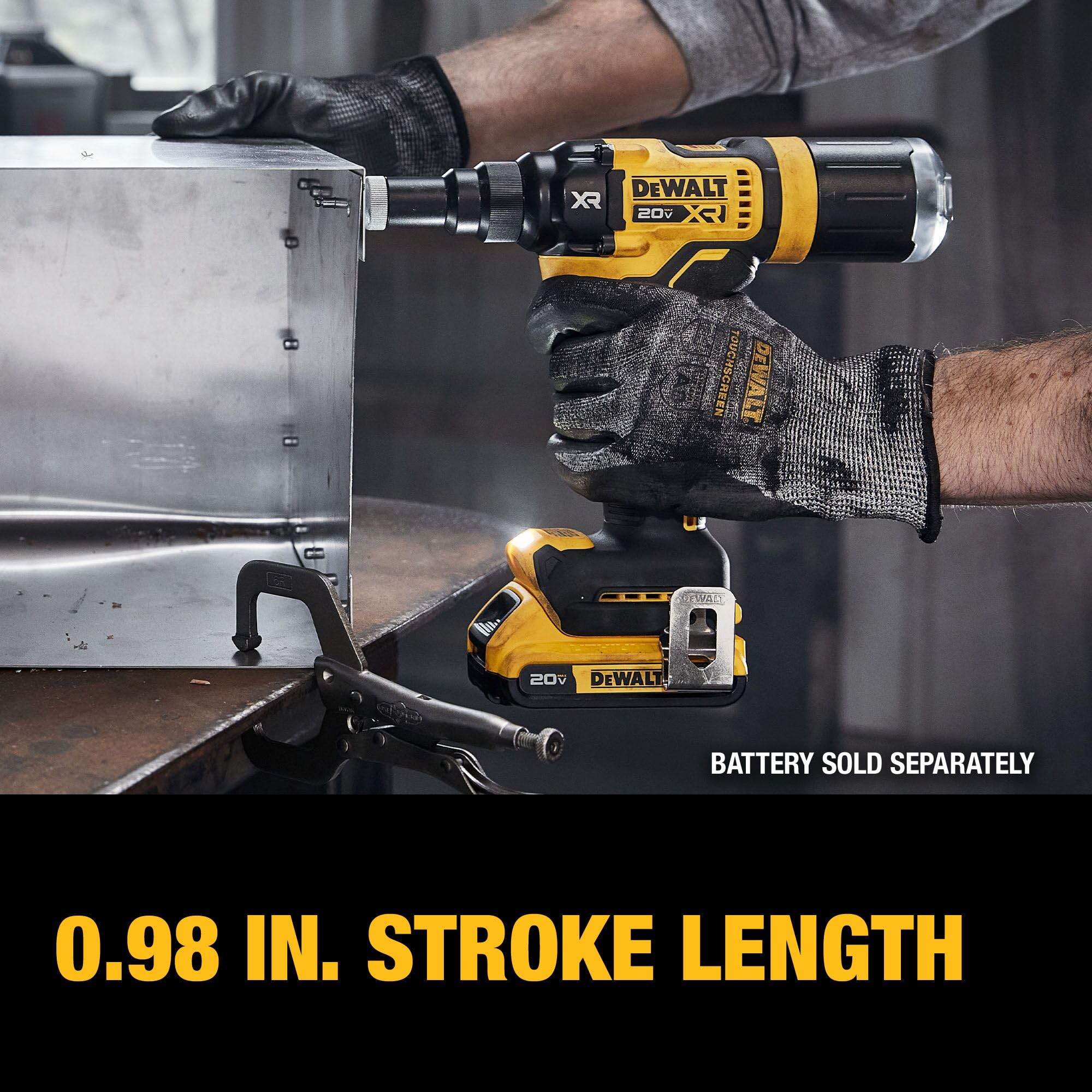 Foto 7 pulgar | Remachadora Inalámbrica Dewalt 20v Max Xr Dcf403d1 Con Batería - Venta Internacional.