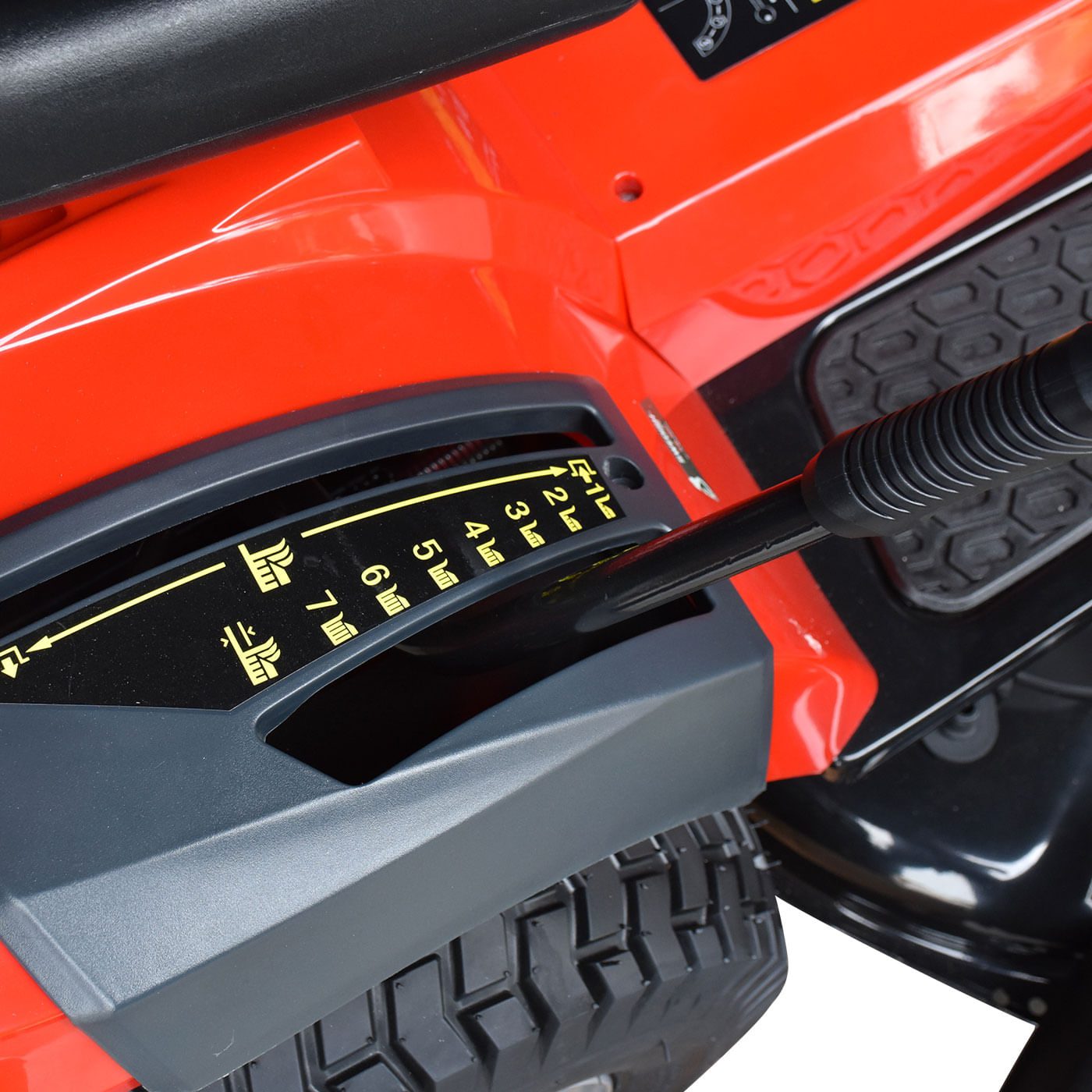 Foto 5 pulgar | Tractor Podador Profesional Swedish Husky Power Motor B&s 17.5 Hp – Hkt1750b