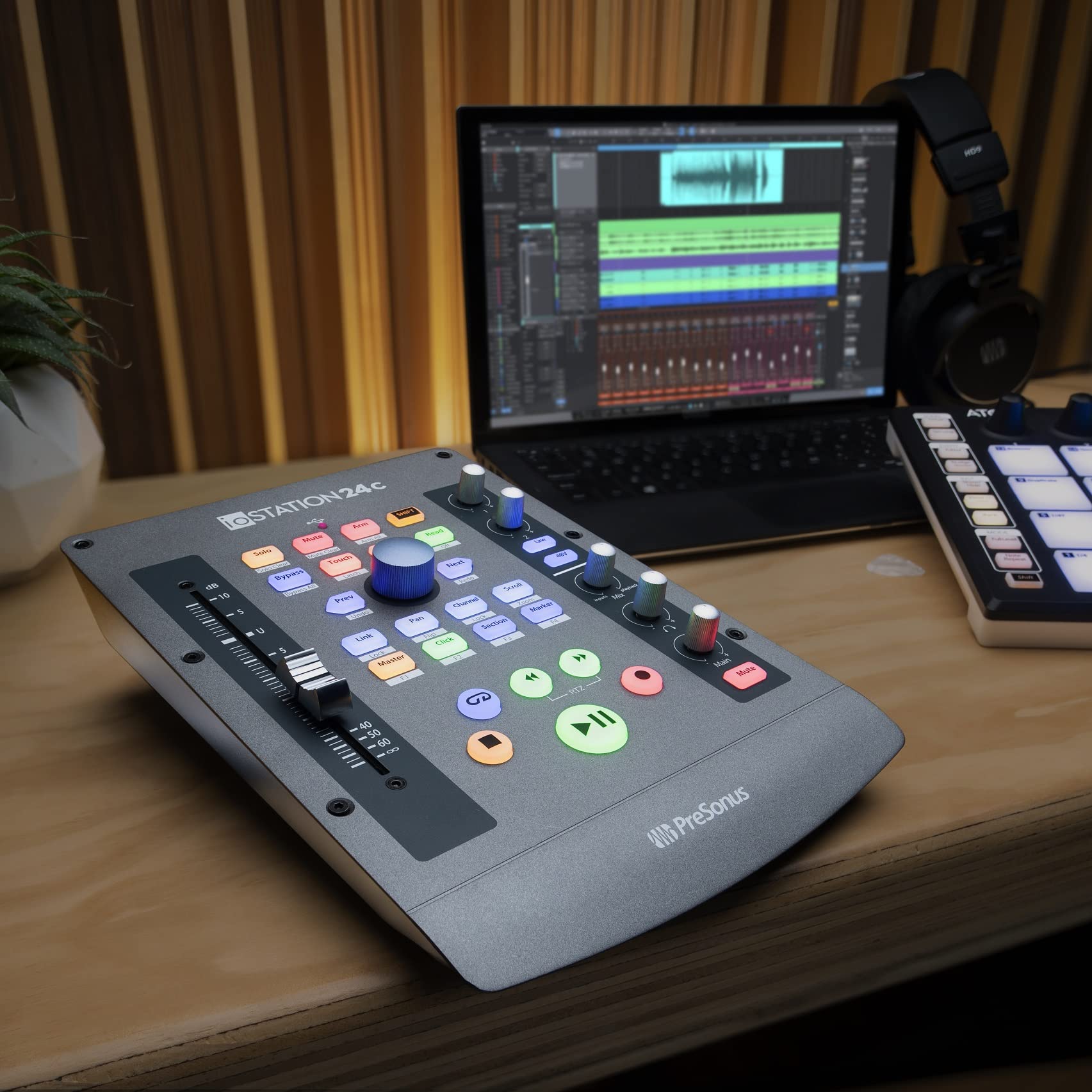 Foto 5 pulgar | Interfaz De Audio Y Controlador De Producción Presonus Iostation 24c - Venta Internacional.