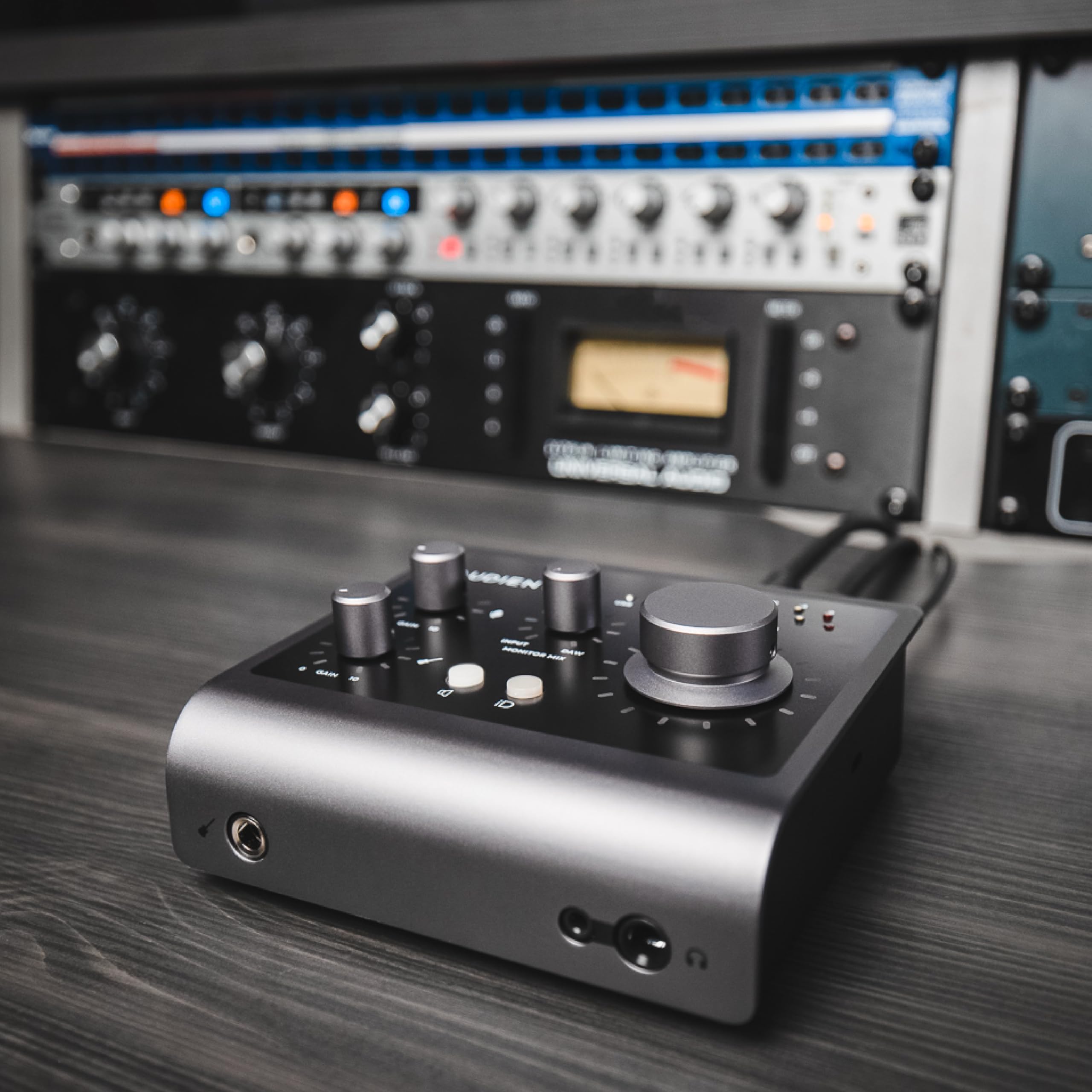 Foto 4 | Interfaz De Audio Audient Id4 Mkii Consola Clase A Negra - Venta Internacional.