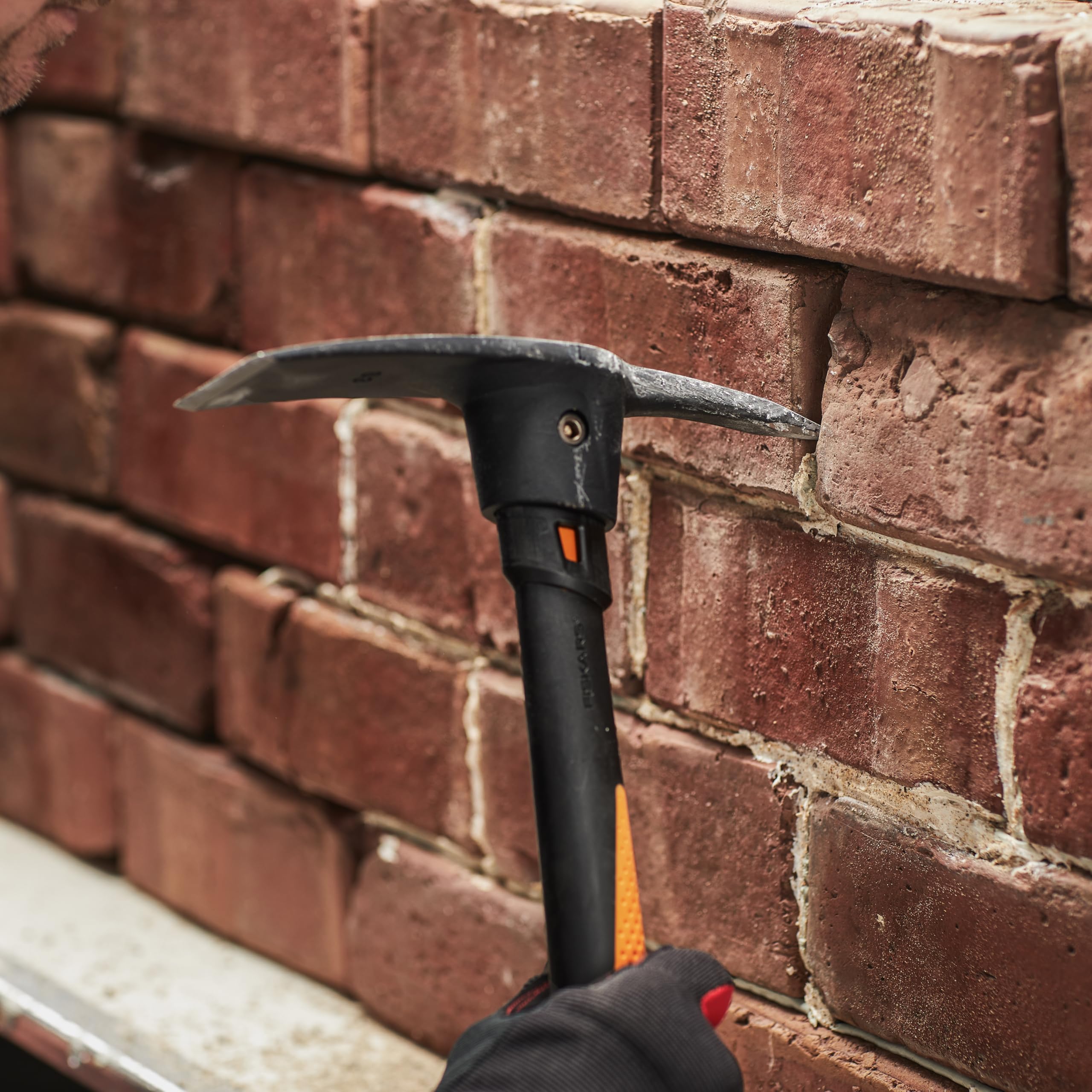 Foto 6 pulgar | Pickaxe Mattock Fiskars Isocore, Mango Amortiguador De 0,7 Kg - Venta Internacional.
