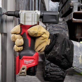 Foto 4 | Kit De Herramientas Para Remaches Milwaukee M12 2550-22 Con 450 Remaches De Acero - Venta Internacional.
