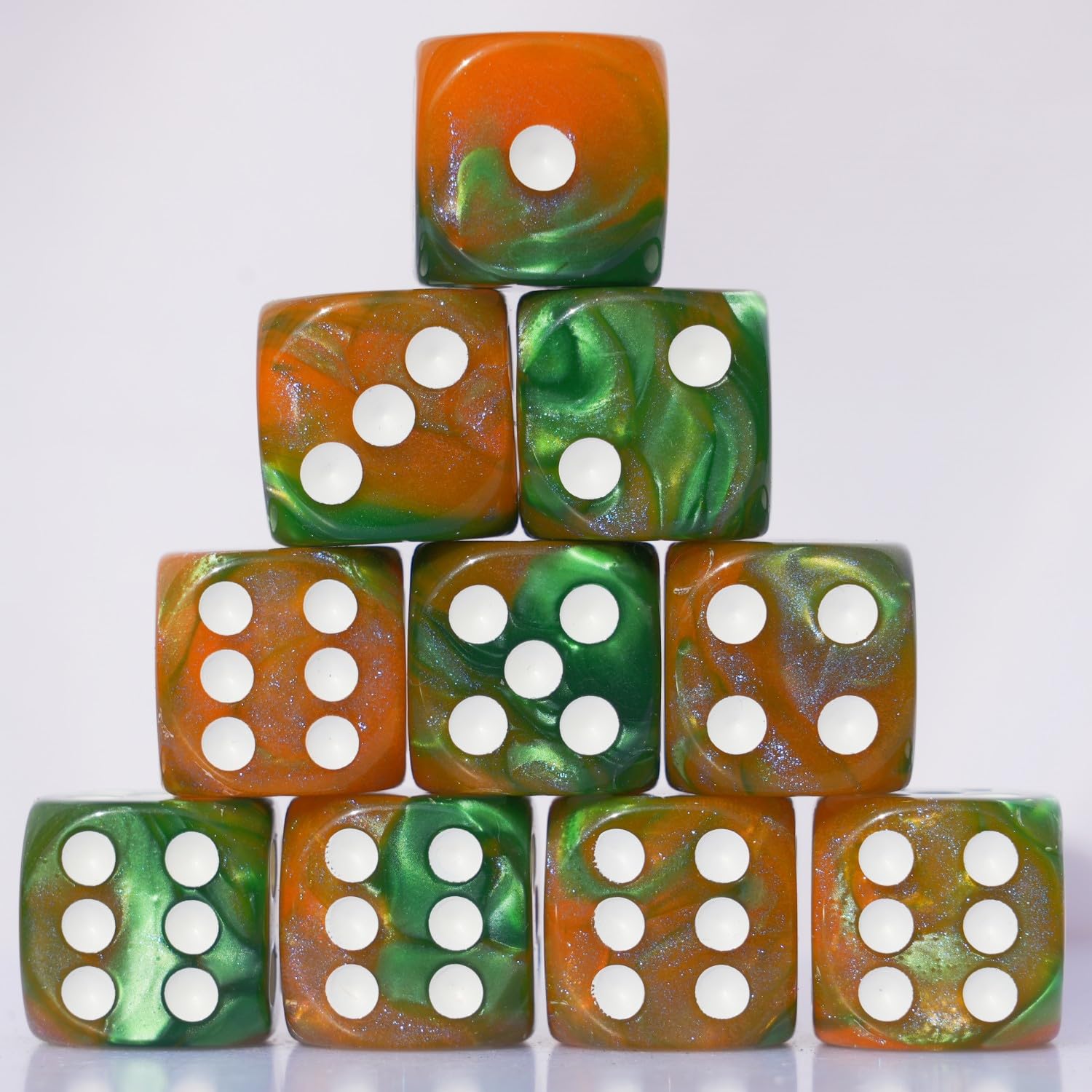 Foto 2 pulgar | Juego De Dados Acrílicos De 16 Mm, 10 Piezas D6 Para Rpg Mtg Dnd Con Bolsa (café Y Verde) - Venta Internacional.